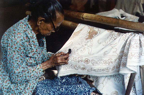See Batik Being Made | Excellent Jogja Driver